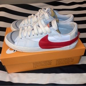 2022 Nike Blazer 77 Jumbo Size 10
